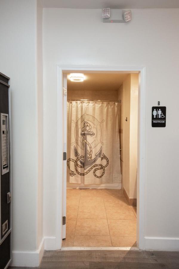 Anchor Pointe Inn Los Angeles Dış mekan fotoğraf